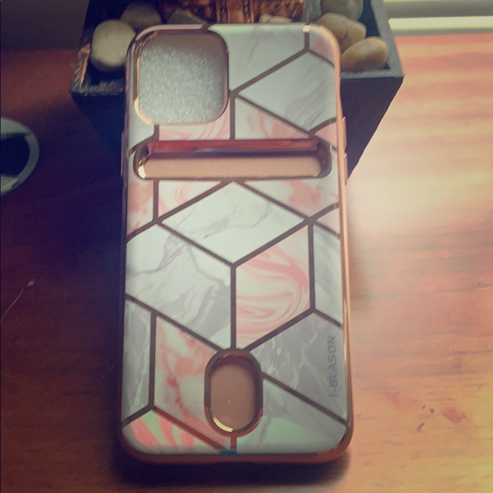 New iPhone 11 Rose Gold Marble Card Case